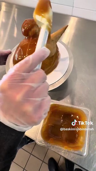 #baskinrobbinsutah #turkeycakes