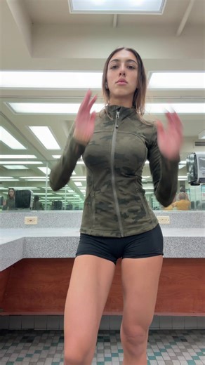 heidi roe (@heidi.roe)’s videos with original sound - RaeSam