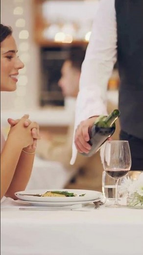 Reffiling the Wine Glasses - Proper Service Protocol in Fine Dining Service #waiter #waitress #hotel