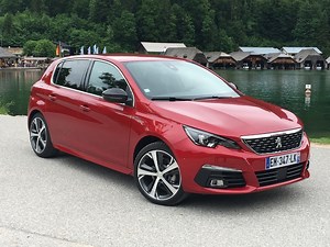Peugeot 308 restylée : les premières images de l'essai en live