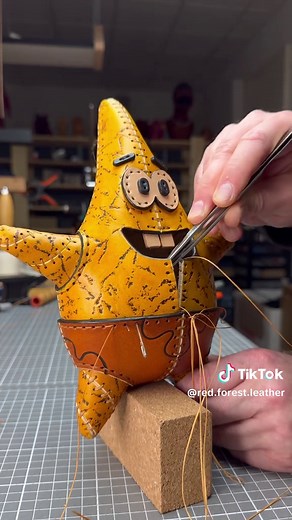 Handmade Leathercraft ASMR with Patrick from SpongeBob