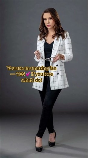 #lacey chabert #singer #actor #actorwriter #music #abruzzo #the United States #actor