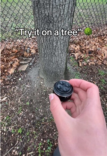 Still don’t know how Ts (this) work ☠️ #music #speaker #bass #bluetooth #rap #minispeaker #songs