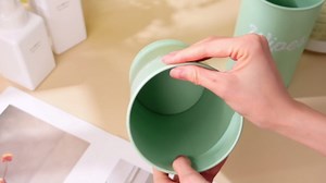 Frienda 2 Pcs Metal Wipe Holder for Kitchen Disinfectant Wipes Dispenser Farmhouse Vintage Countertop Sanitizing Wipe Storage Container Organizer Caddy for Bathroom Office up to 80 Cont(Sage Green)