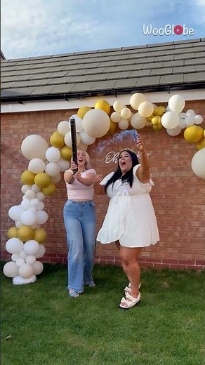 Gender Reveal Fail: Hilarious Smoke & Confetti Mix-Up! || WooGlobe