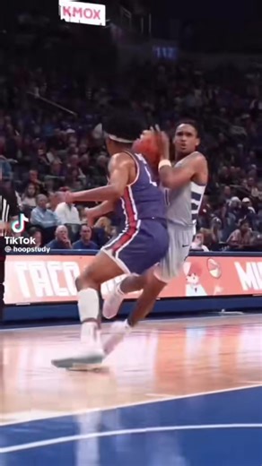 Mastering The Swing Step in Basketball Techniques