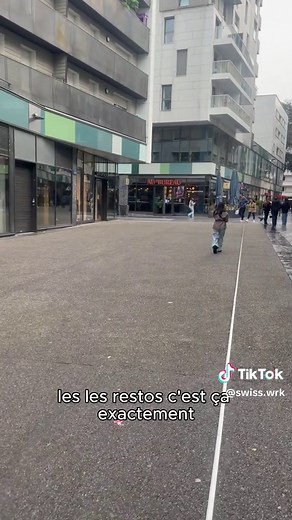 Découverte du centre d'Annemasse : commerces et vie frontalière