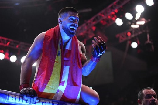 Topuria vs. Oliveira: resumen, resultado y ganador de UFC 317 | Topuria, campeón de Peso Ligero | Marca