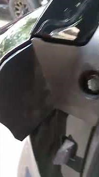 2021 Toyota Highlander tail light removal