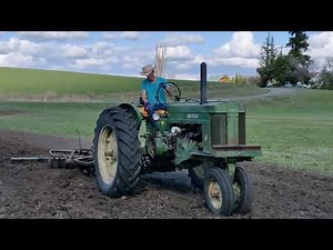 John Deere 60 Disking Garden Spring 2020