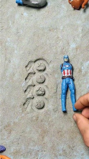 Casting a Unique Metal Brass Knuckle Sculpture