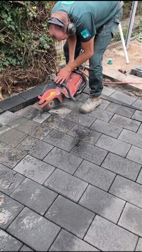 Smart Tile Cutting Hack #respect #ytshorts #shorts