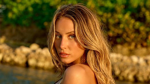 Alix Earle’s Best SI Swimsuit Moments