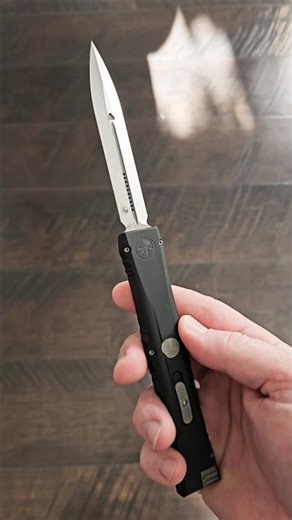 The New Microtech Nemesis IV Is An Automatic Pocket Sword!