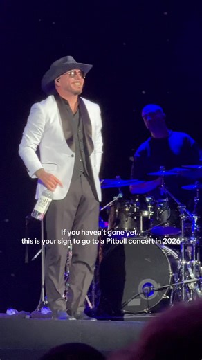 add a @Pitbull concert to your 2026 plans and thank me later #pitbull #motivation #beentheredonethat #concerttok #mrworldwide