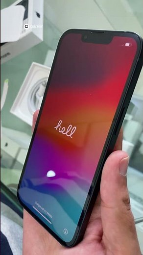 Unboxing the iPhone 13 Midnight 🎁👌🏾..