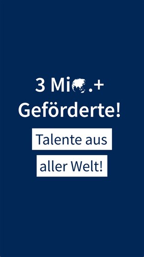 2025 stand ganz im Zeichen von 100 Jahren DAAD! 🎉 Wir haben auf ein Jahrhundert internationalen akademischen Austausch zurückgeblickt und auf das, was möglich wurde: Seit DAAD-Gründung haben wir rund drei Millionen Studierende und Forschende im In- und Ausland unterstützt. Als weltweites Netzwerk sind wir stetig gewachsen – und wachsen weiter. Möglich wird das durch eine starke Struktur, internationale Zusammenarbeit und die Vielfalt von über 1.100 Mitarbeitenden, die Programme gestalten und Au