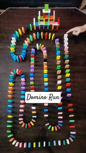 Domino Art in Motion – Watch the Magic! 🟦🟩🟥🟨 #shorts #domino #colorful