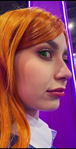 Fernanda Rios Con Su Cosplay De Gwen Tennyson De Ben 10: Alien Force