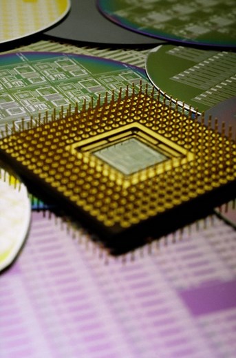 Basic Components of Microprocessors | Techwalla