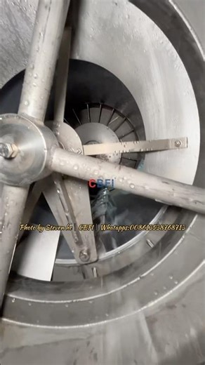 how flake ice machine works