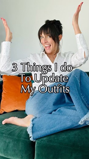 3 Things I do to When I Feel Like I need an Outfit Update or Refresh💃🏻 🔥 Choose a colour that you’re gravitating towards, that you either have in your wardrobe already or thats on trend and will work well with your current wardrobe. 🔥Go to Pinterest and search eg “jeans outfits with pops of red.” Get ideas & inspiration. 🔥Go virtual window shopping , take screenshots of pieces you like. Add them to “MY WISHLIST in your notes app on your phone. Leave them for 2 weeks and when you go back and
