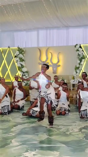 The Beauty of Rwandan Traditional Dance by Women