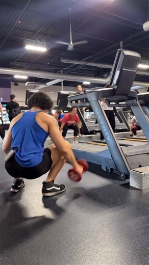 Group Fitness workouts hit different when you’ve got your crew by your side 💪🔥 Tag your workout buddies below 👇 #viral #groupfitness #explore | Crunch Fitness