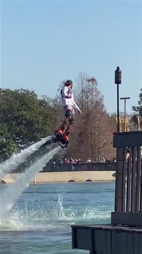 HYDRAFOIL STUNTS THAT ARE AMAZING
