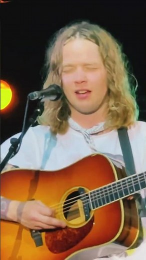 Billy Strings “Roll Me Up and Smoke Me When I Die” 04/20/23 St. Augustine, FL