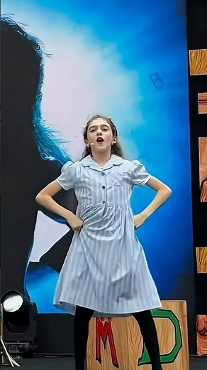 Three different Matildas perform ‘Naughty’ 🎭