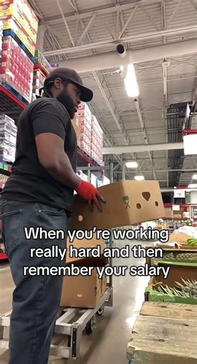 When you get paid by hour not work😭