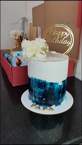 37 reactions | Layer cake  mini cakes  | Gâteau Amel | Facebook