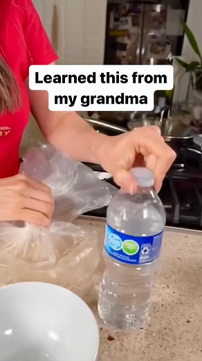 Grandma's favorite tips for baking and kitchen. Love these! #grandma #cooking #hacks | Natalie and Connie