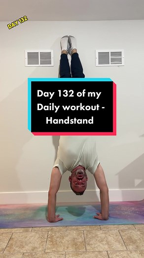 Day 132 of my daily workout routine. On a quest to succeed a hand stand. Follow my journey to getting back shape💪 #fyp #handstand #workout #Stretches #yoga #dailyroutine #nevergiveup #gettingbackinshape #motivation #journey #weightloss