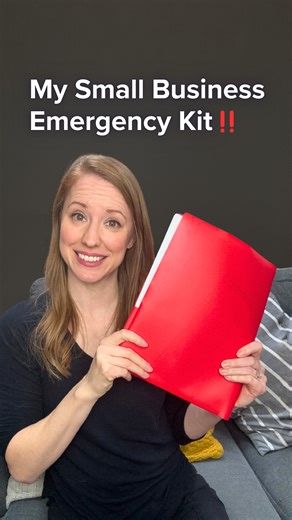 The worst time to search for your insurance info is during an emergency. ⚠️📂 A small business emergency kit keeps everything organized so you’re not scrambling during a claim, a client request, or a tech issue. Here’s what every business should keep in three places: 💻 Local files: Downloaded PDFs of your insurance policies, COIs, and contracts so they’re accessible even without Wi-Fi. ☁️ Cloud backup: The same files stored online so you can pull them up from any device if your laptop crashes. 