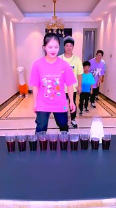 216_The color changing challenge is so fun, hurry up and ask your friends to play! #Reel #Viral #Trend #fpy #Funny #Comedy #Trending #Reels #Memes #Challenge #Game #Fun #Cute #Craft #Art #Diy #Gadget #funnyvideo | Family Challenge