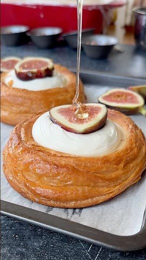 This is my favorite way to eat figs ( recipe in description)