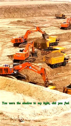 TATA HITACHI Excavator Operating in the field, Working Of Excavator #shorts #excavator #jcb #viral
