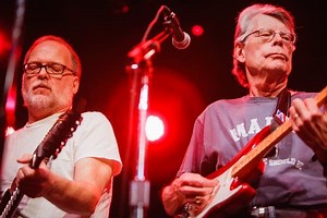 Rock Bottom Remainders celebrate three-decade journey from page to stage