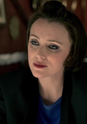 Ashes to Ashes S03:E01 - Episode 1