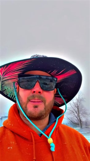 🌴LMGC🌴 Another Beautiful Day at LMGC! It’s Monday and tonight is Trivia Night starting at 6:30pm We will be open Wednesday New Year’s Eve and closed for Thursday New Year’s Day and back to normal hours starting Friday. | Lake Milton Golf Club