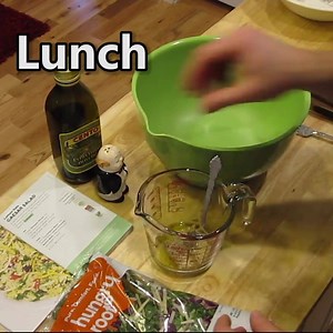 2K reactions · 340 shares | This is how to make vegan-eating easy and delicious! | Hungryroot | Facebook