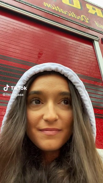 Lolol major throw back🔥🚒 dont worey! No one was hurt or injured AT ALL😄 just a silly video #fyp #fire #dumbwaystodiee #lol #jokes #throwback #firefighter #iykyk #illinois #firestation #everyonesok #tbt