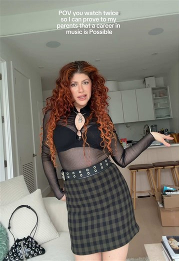 Discover Alternative Music with FMLYLM by Ella