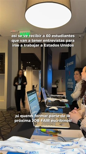 🚨 Se viene la Job Fair 🚨 Uno de los momentos más importantes del proceso de Work & Travel. Es ahí donde vas a poder conocer empleadores, hacer entrevistas y acercarte cada vez más a ese trabajo que te va a llevar a Estados Unidos 🇺🇸✈️ Montañas de ski, hoteles, restaurantes y un montón de oportunidades para la próxima temporada. Si estás pensando en hacer Work & Travel, este es el momento para empezar a moverte 👀 ¿Todavía no te anotaste? Estás a tiempo. 💬