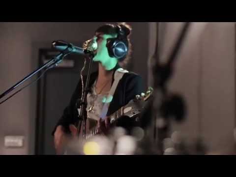 Madi Diaz - Mess [Live at TuneIn Radio]