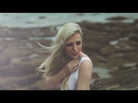 Gary Puckett & The Union Gap - This Girl Is A Woman Now