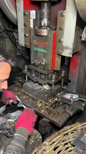 Bike Back Light Bracket Manufacturing Process Explained