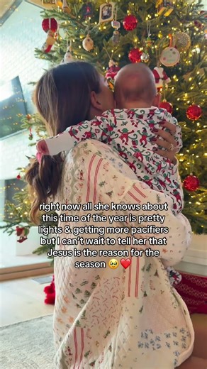 I often forget to focus on what the reason for the season is 👼🏼✝️❤️